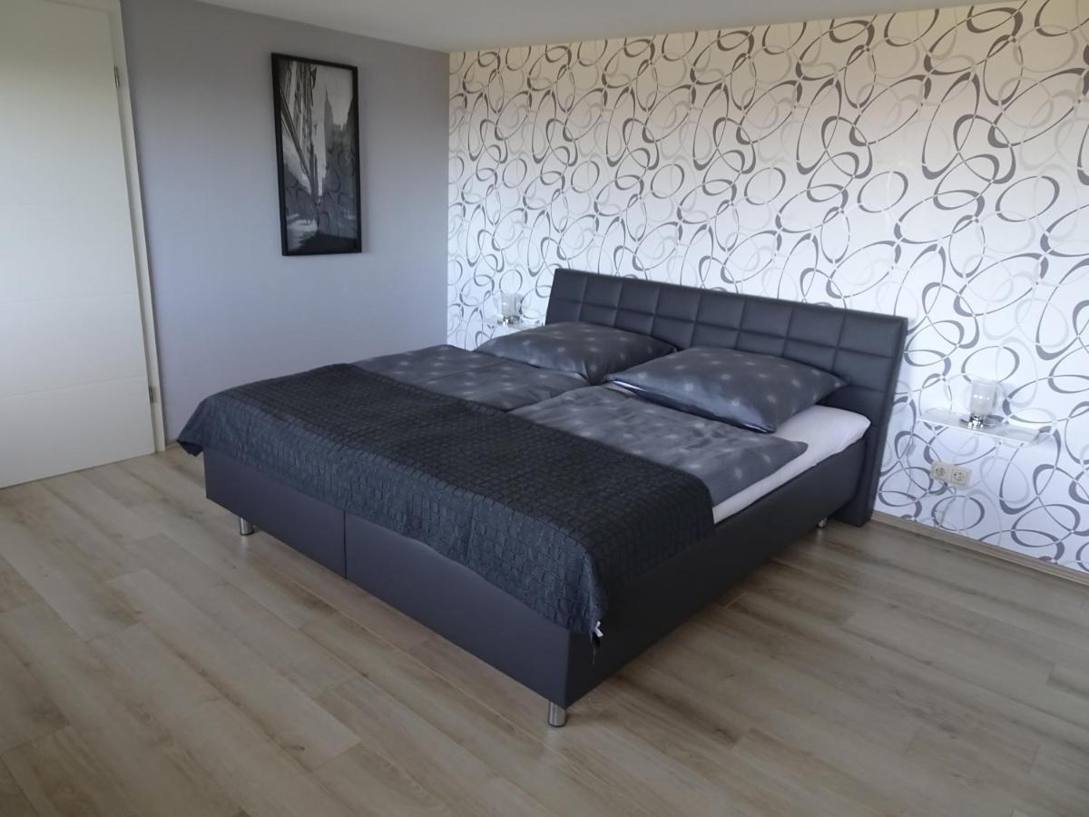 Ferienwohnung Hoffmann Osburg Екстер'єр фото