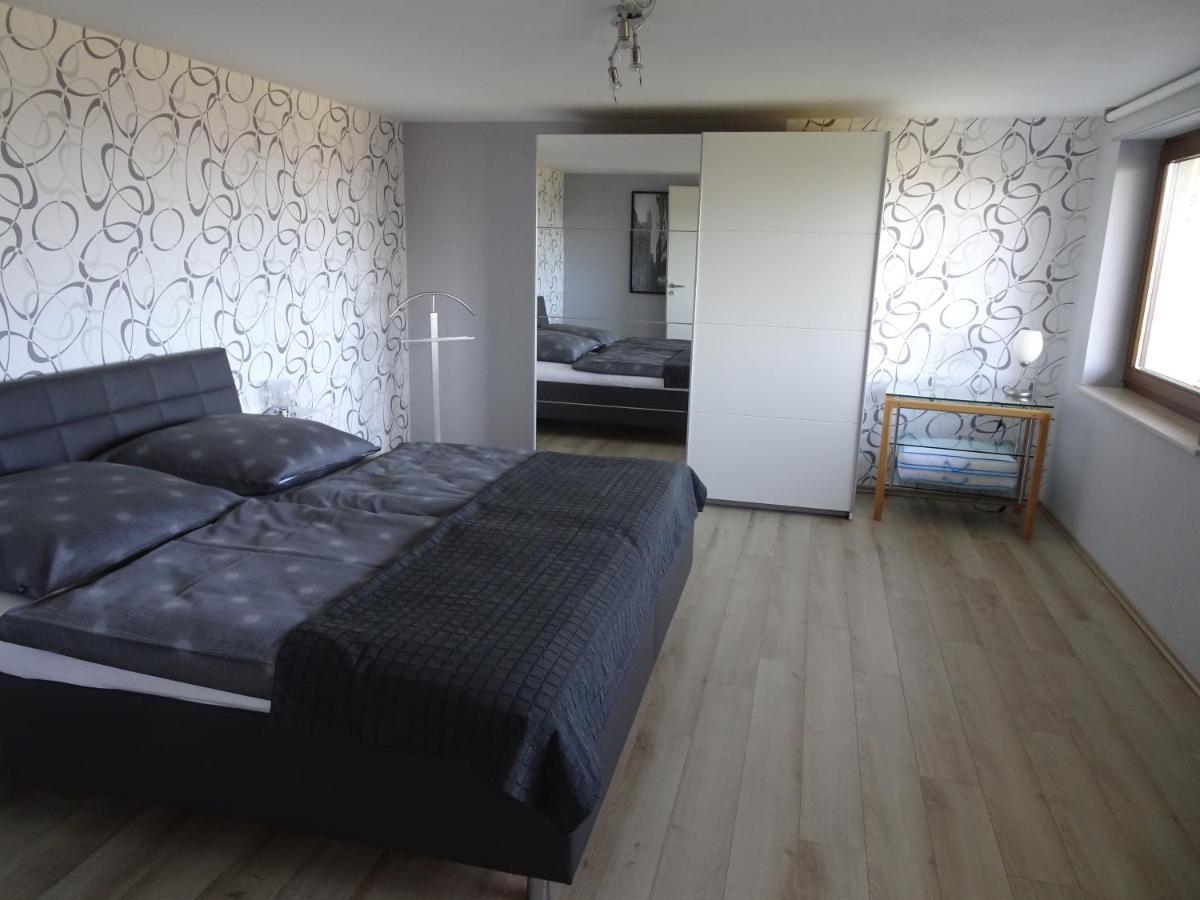 Ferienwohnung Hoffmann Osburg Екстер'єр фото